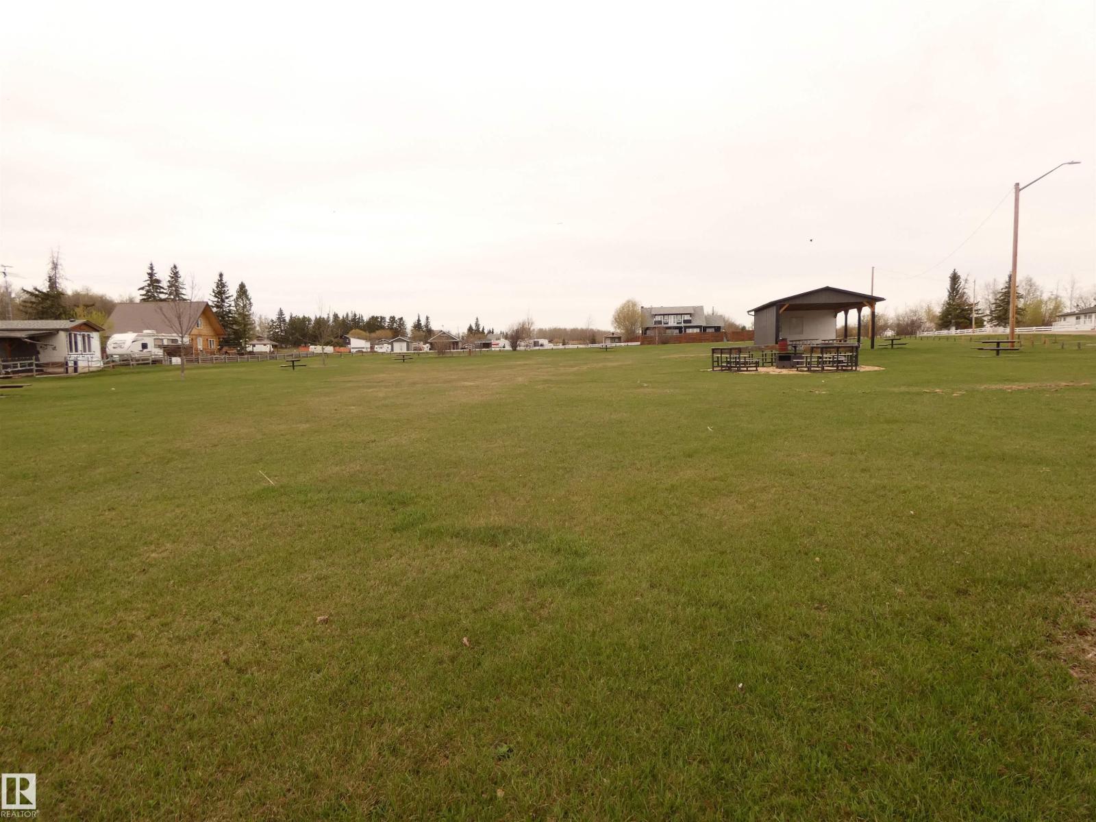 706 Meadow Av, Rural Barrhead County, Alberta  T0E 1A0 - Photo 49 - E4487555