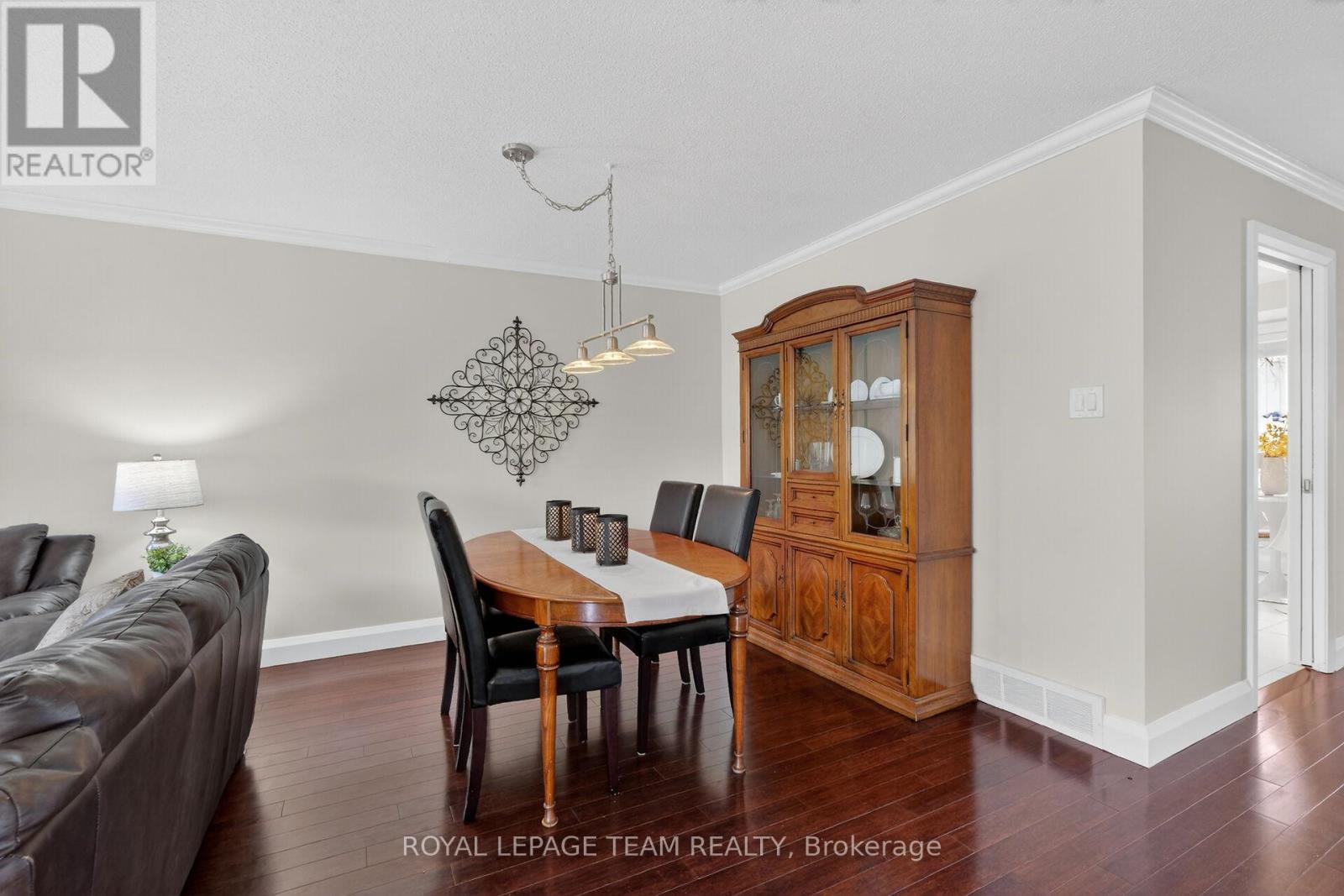 10 Pebble Beach Court, Ottawa, Ontario  K2S 1B9 - Photo 11 - X13125916