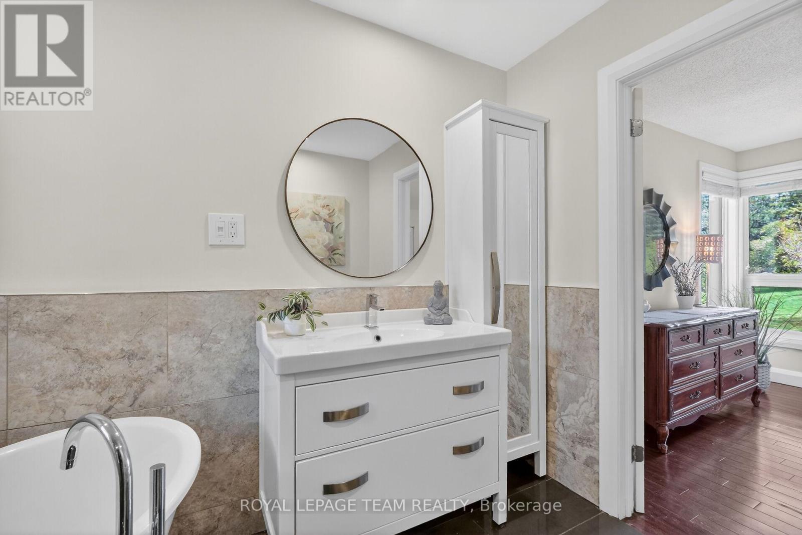10 Pebble Beach Court, Ottawa, Ontario  K2S 1B9 - Photo 28 - X13125916
