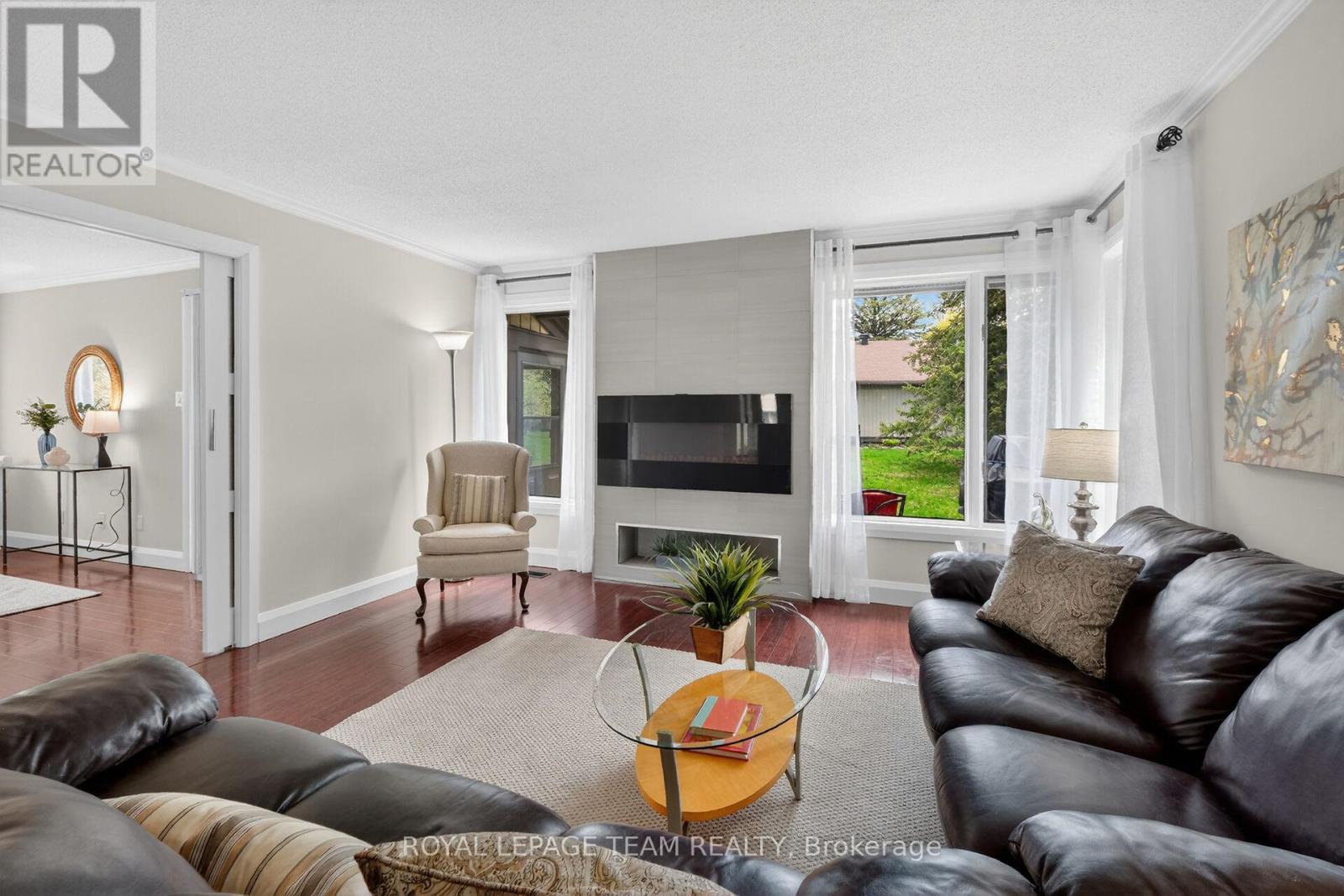 10 Pebble Beach Court, Ottawa, Ontario  K2S 1B9 - Photo 5 - X13125916