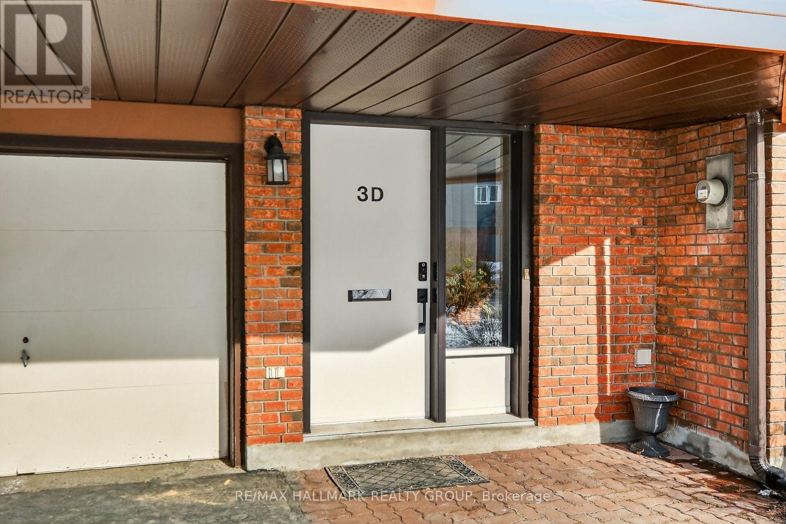 D - 3 Birchdale Avenue, Ottawa, Ontario  K2H 5A1 - Photo 2 - X13125932