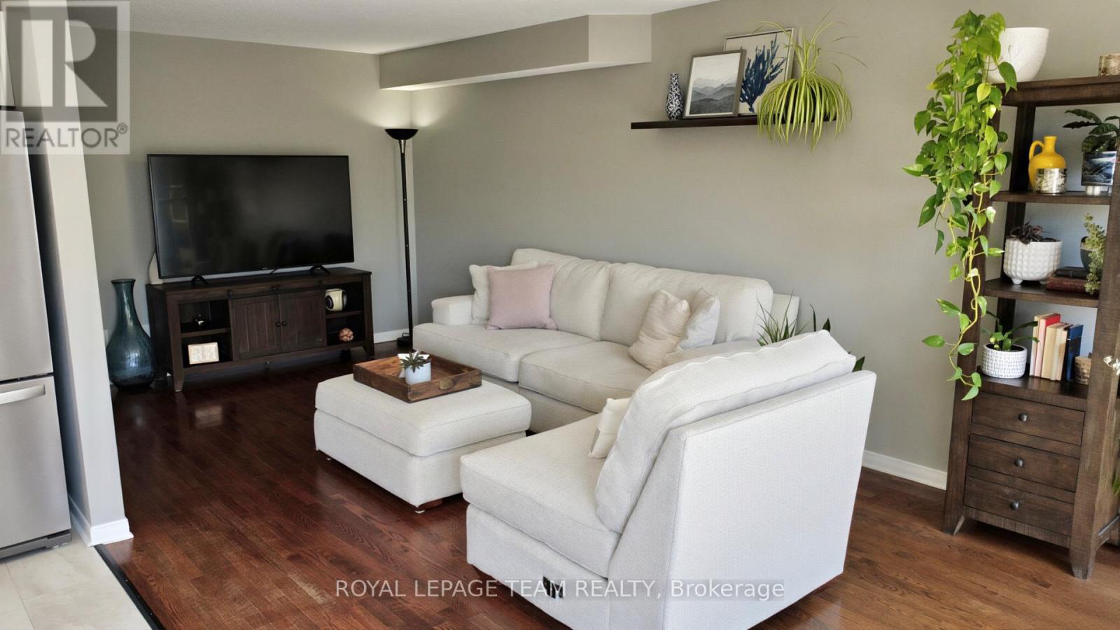 353 Brigitta Street, Ottawa, Ontario  K2S 0H9 - Photo 10 - X13125952