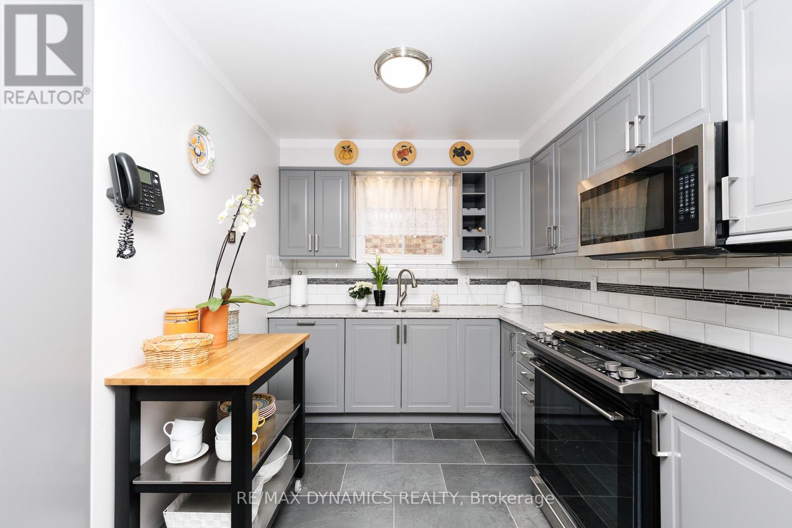 15 Rollins Drive, Welland, Ontario  L3C 6Z7 - Photo 11 - X13126020