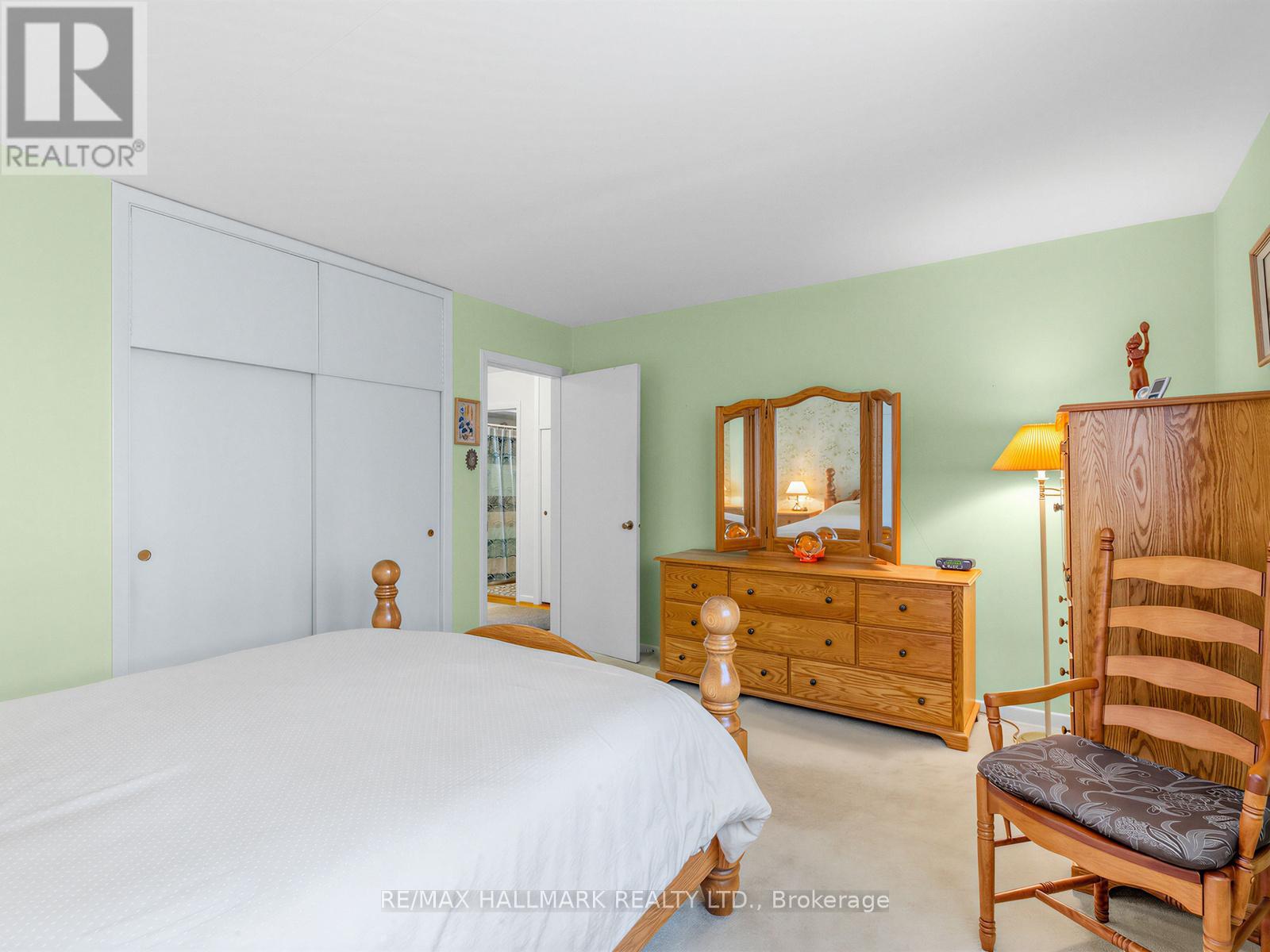 11 Sutcliffe Drive, Toronto, Ontario  M2K 2A5 - Photo 17 - C13122654