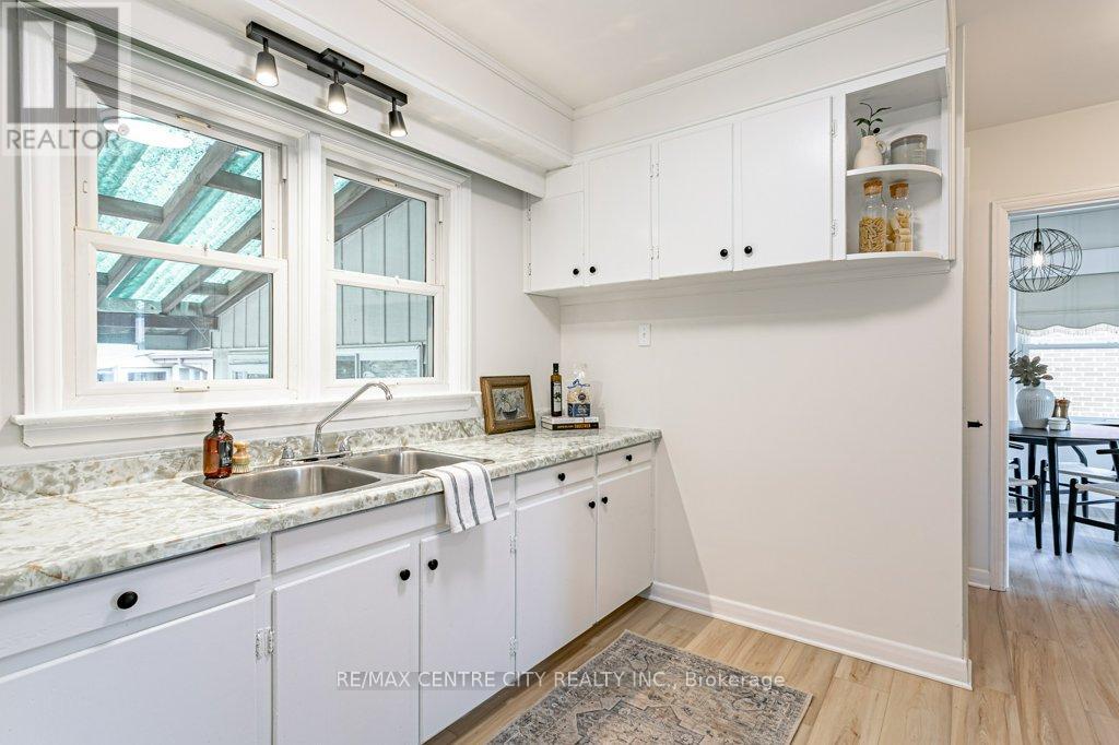 165 Ellsworth Crescent, London East (East O), Ontario  N5W 1J5 - Photo 13 - X13126022