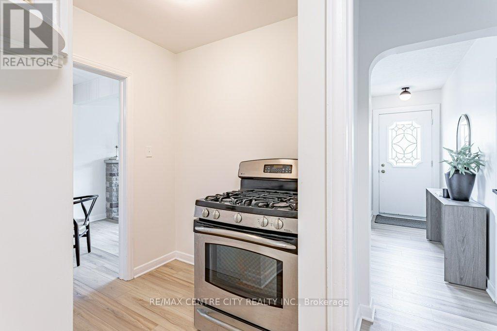 165 Ellsworth Crescent, London East (East O), Ontario  N5W 1J5 - Photo 16 - X13126022