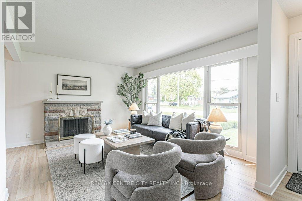 165 Ellsworth Crescent, London East (East O), Ontario  N5W 1J5 - Photo 8 - X13126022