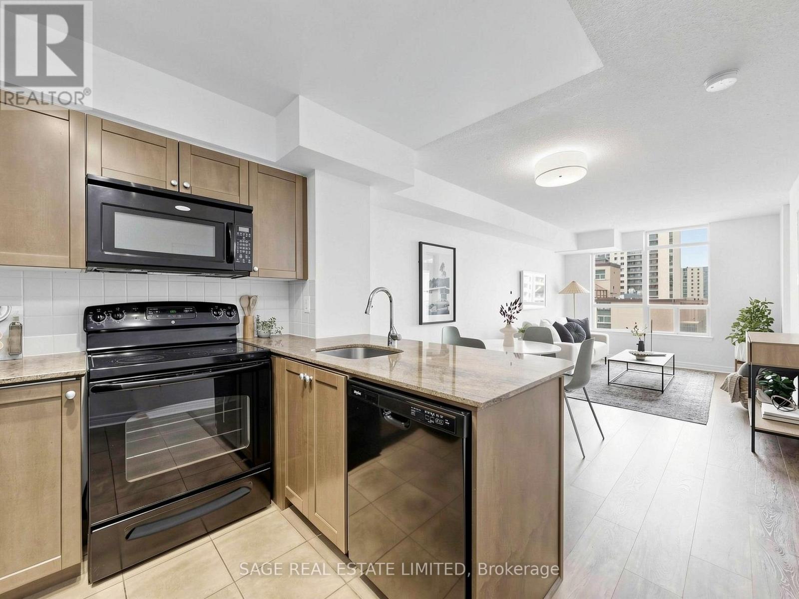 811 - 225 Wellesley Street E, Toronto, Ontario  M4X 1X8 - Photo 9 - C13126042