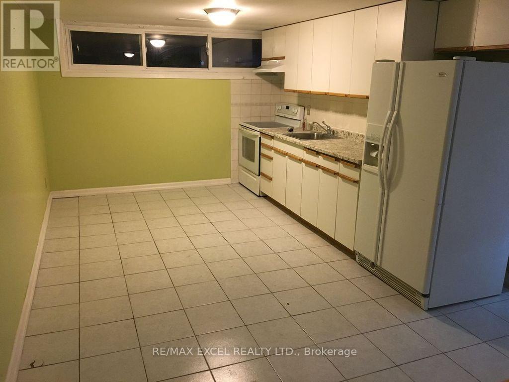 51 Tordale Crescent, Toronto, Ontario  M1P 3X6 - Photo 35 - E13125894