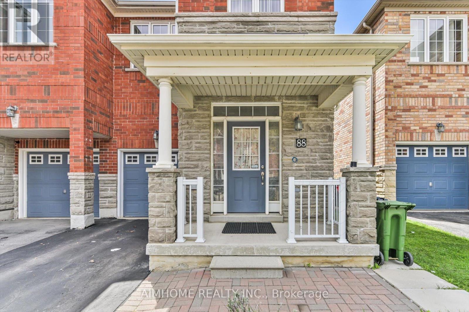88 Dairy Drive, Toronto, Ontario  M1L 0E9 - Photo 3 - E13125920