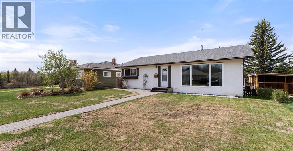 4904 58 Street, camrose, Alberta