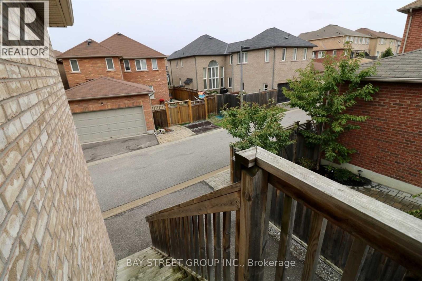 46 Balsam Street, Markham, Ontario  L6B 0P5 - Photo 2 - N13125944