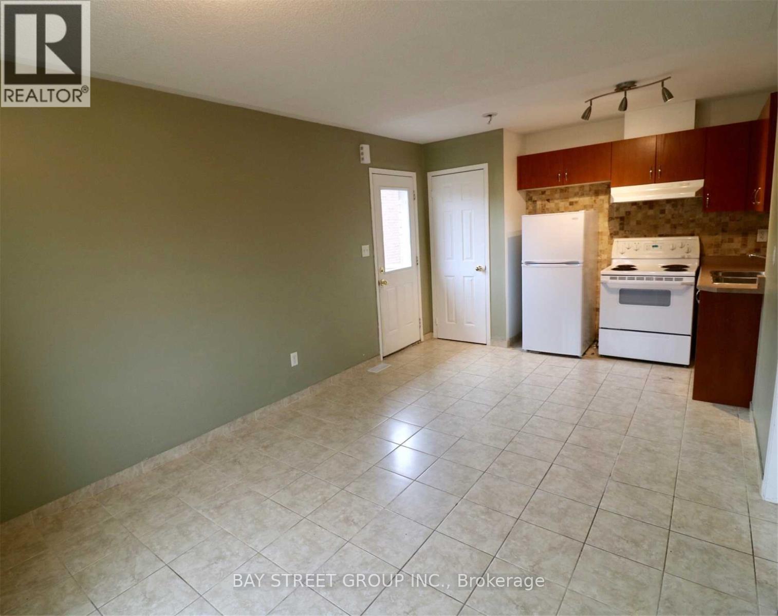 46 Balsam Street, Markham, Ontario  L6B 0P5 - Photo 5 - N13125944