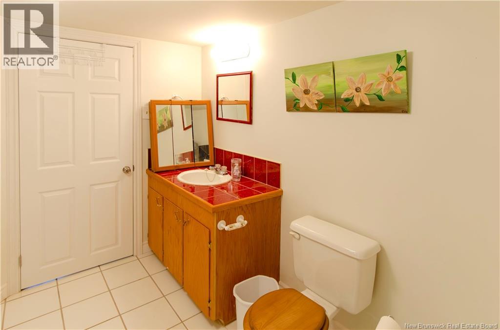 23 Meadow Wood Gardens, Saint John, New Brunswick  E2M 5T1 - Photo 34 - NB138588