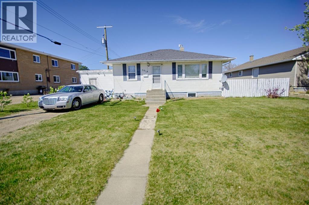 5014 48 Street, Taber, Alberta  T1G 1H1 - Photo 1 - A2310801