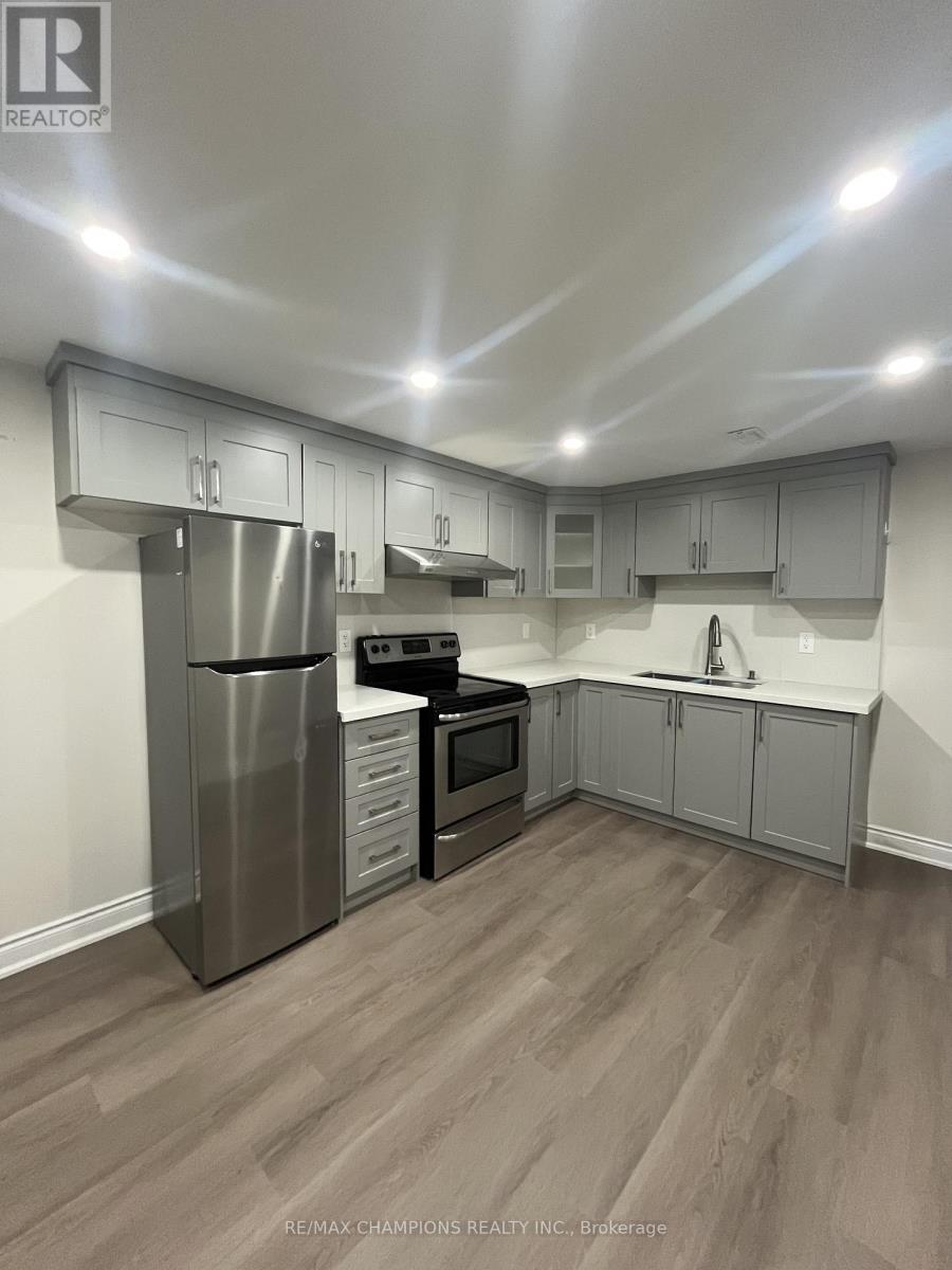 19 Pentonville Road, Brampton, Ontario  L6R 3R9 - Photo 7 - W13125942