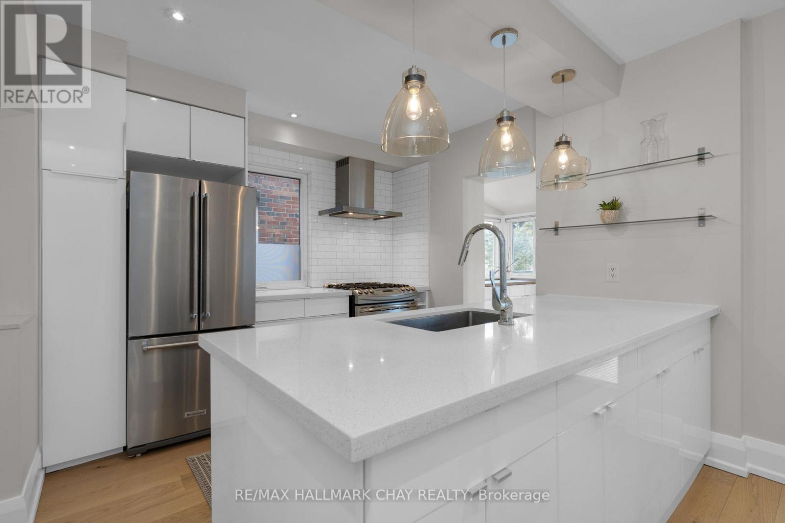 55 Third Street, Toronto, Ontario  M8V 2X7 - Photo 10 - W13126014