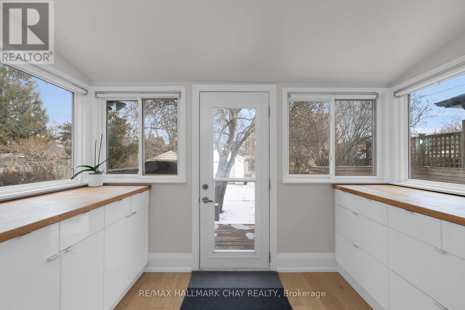 55 Third Street, Toronto, Ontario  M8V 2X7 - Photo 14 - W13126014