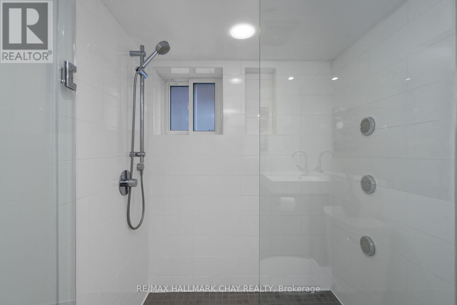55 Third Street, Toronto, Ontario  M8V 2X7 - Photo 28 - W13126014