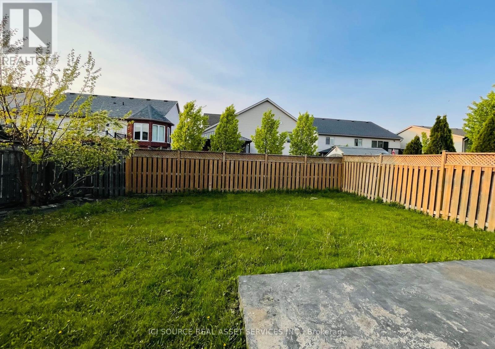 Main Fl - 7153 Kelly Drive, Niagara Falls, Ontario  L2H 3K1 - Photo 6 - X13125960