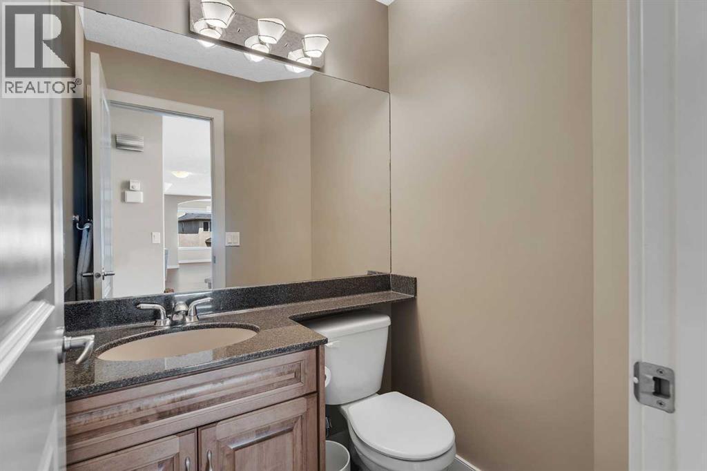 273 Everglade Circle SW, Calgary, Alberta  T2Y 4M8 - Photo 10 - A2309653