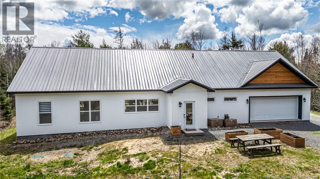 1571 101 Route, Nasonworth, New Brunswick  E3C 2E2 - Photo 2 - NB138845
