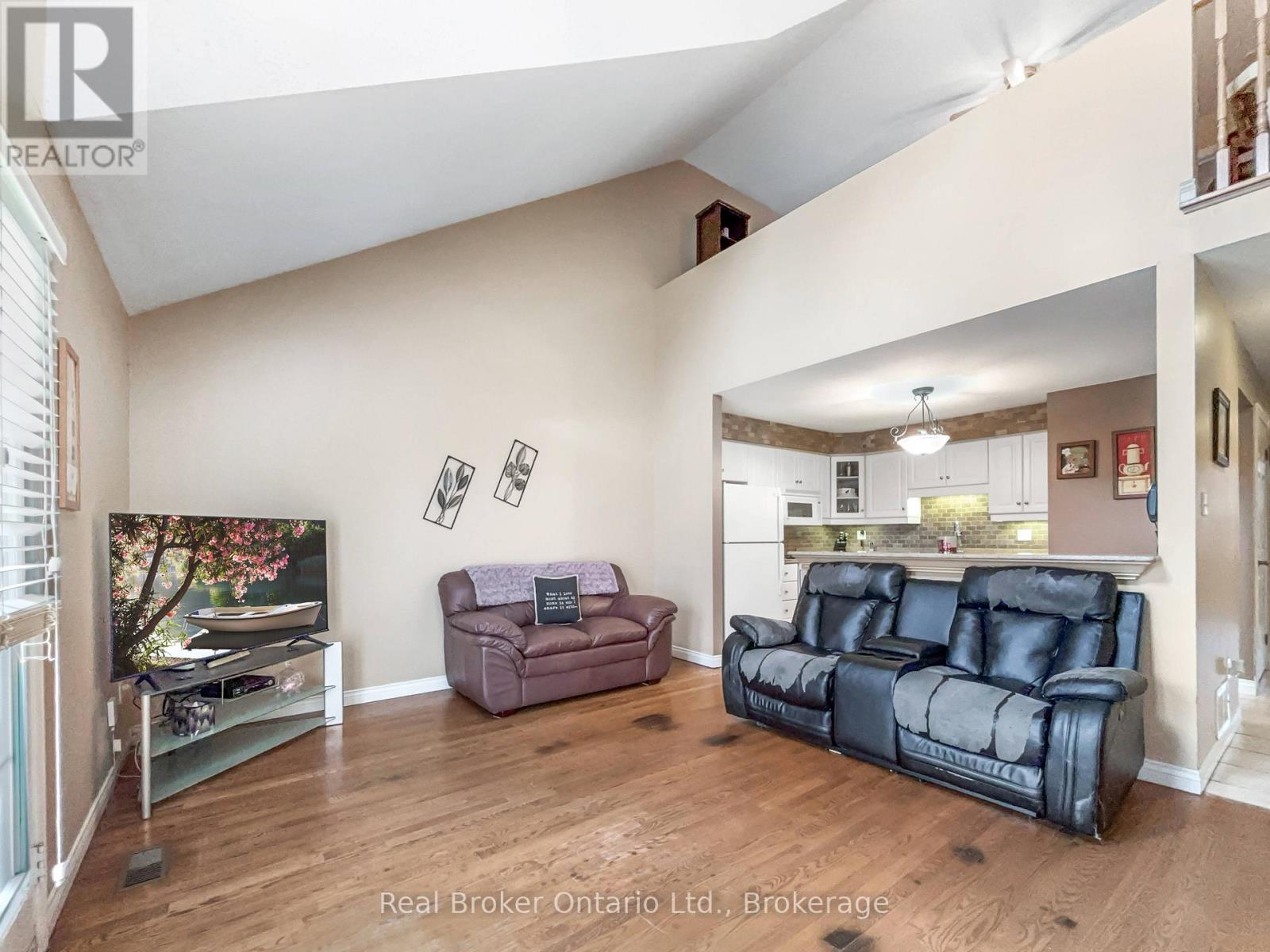 47 Dynasty Avenue, Hamilton, Ontario  L8G 4Z5 - Photo 10 - X13126154