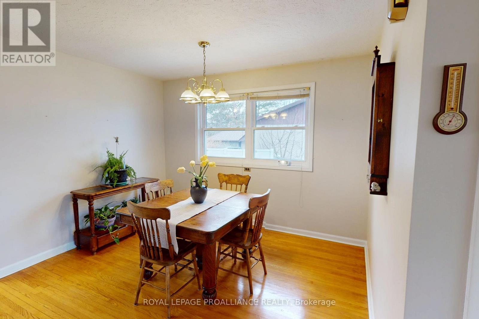 471 County Road 3 Road, Prince Edward County, Ontario  K8N 4Z1 - Photo 8 - X13122182