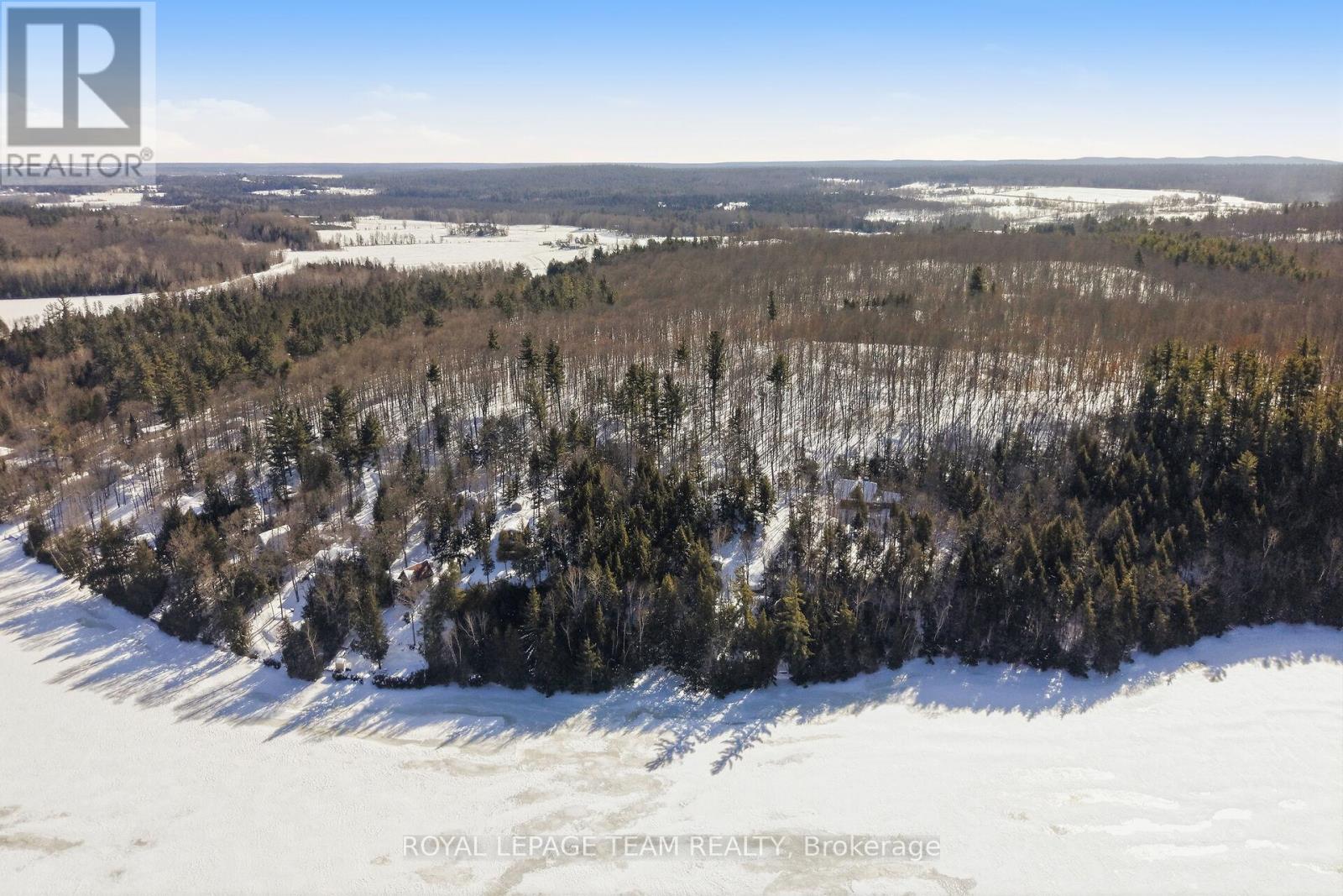 102-B Mcvicar Lane, Mcnab/braeside, Ontario  K7S 3Z5 - Photo 10 - X12821886