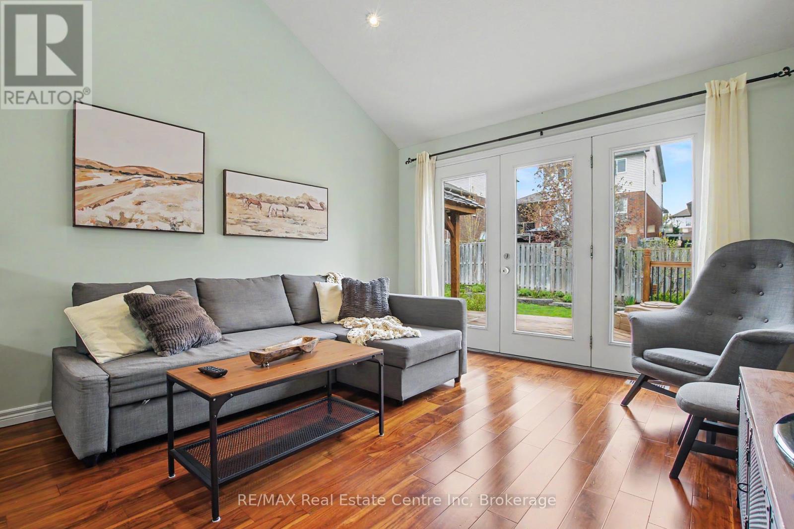 9 Washburn Drive, Guelph, Ontario  N1E 0B4 - Photo 10 - X13126078