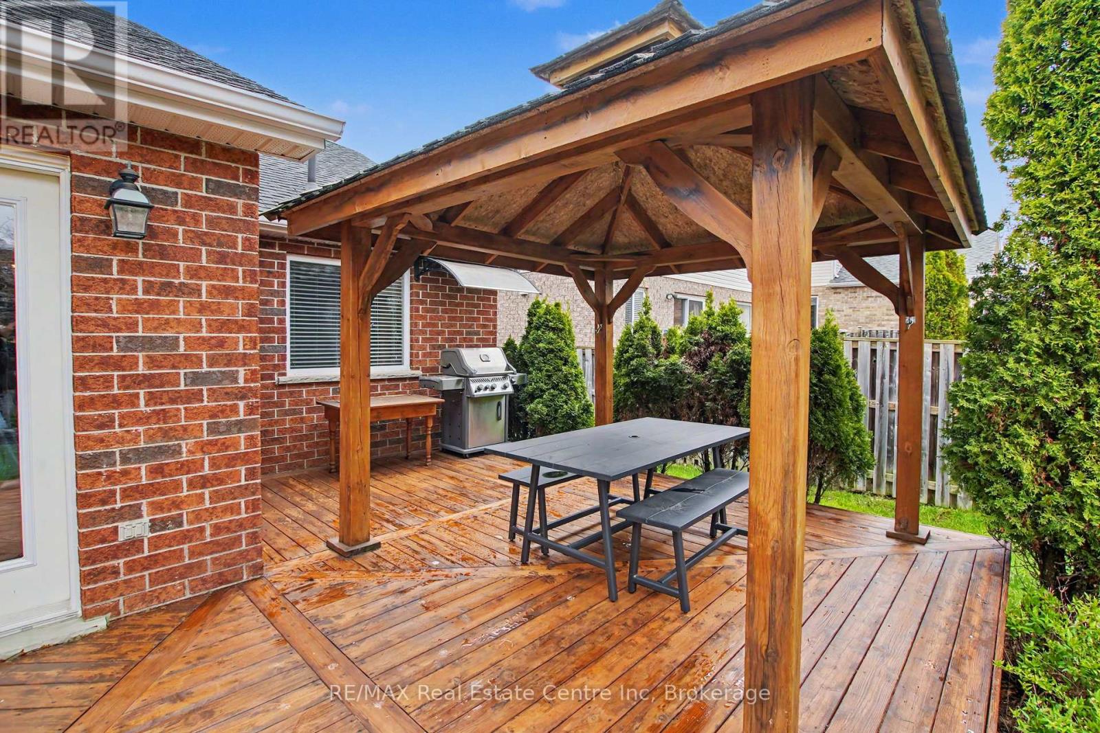 9 Washburn Drive, Guelph, Ontario  N1E 0B4 - Photo 22 - X13126078