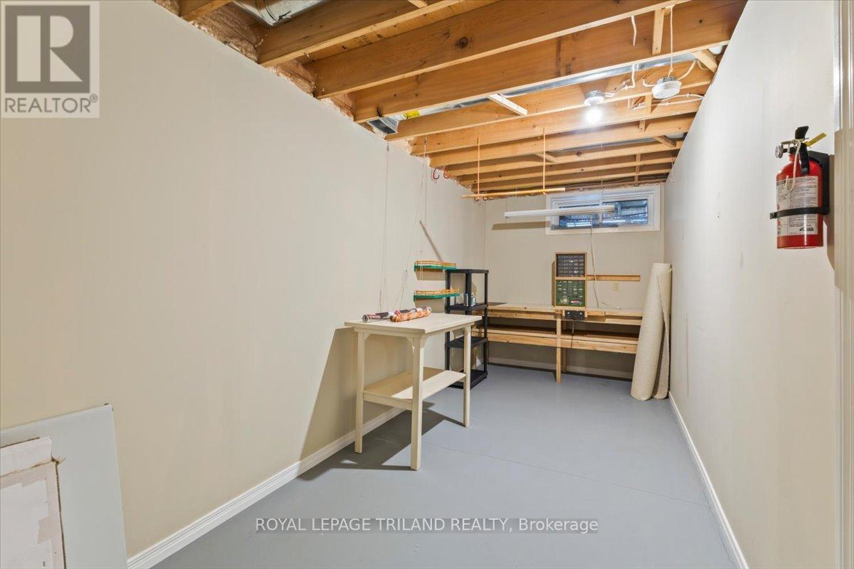 272 4th Street Crescent, Hanover, Ontario  N4N 3S9 - Photo 24 - X13126070
