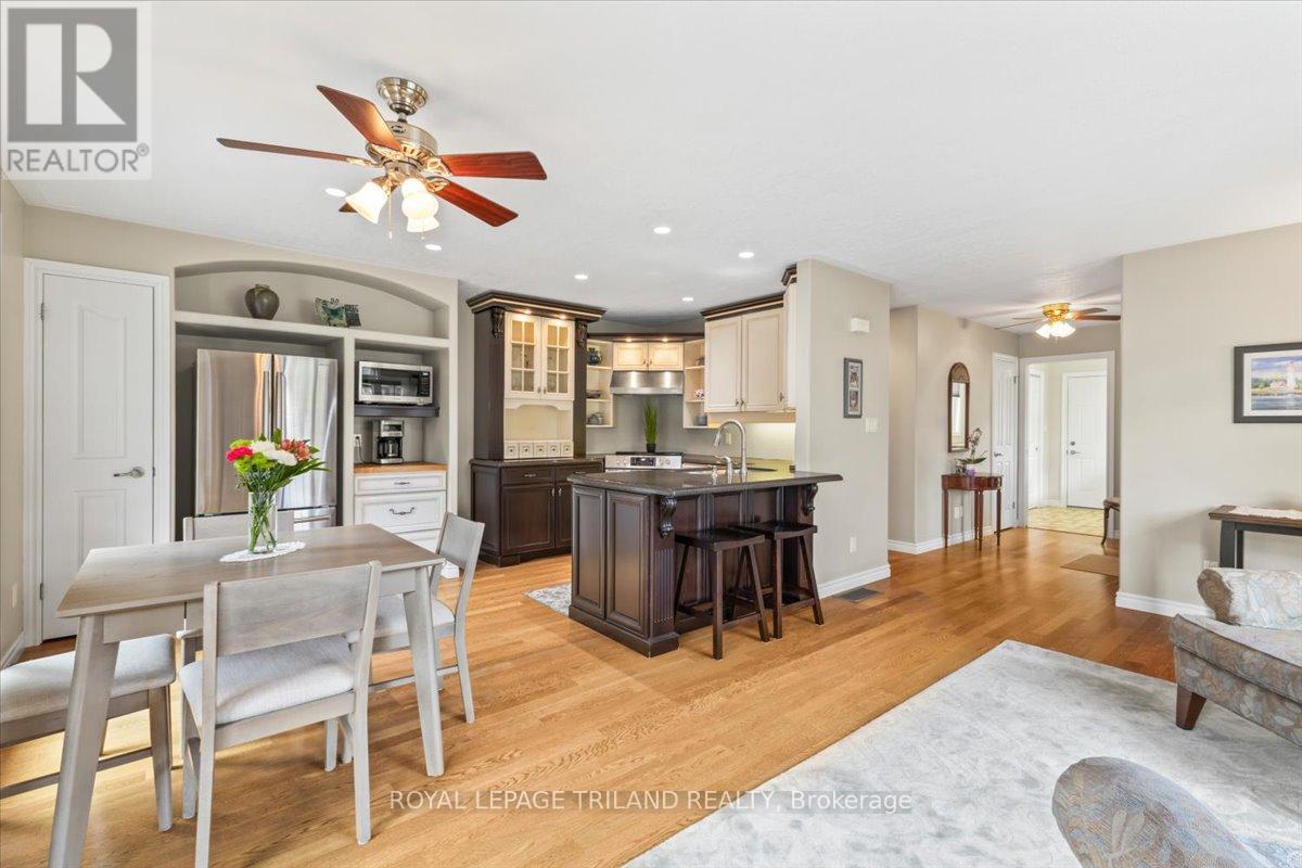 272 4th Street Crescent, Hanover, Ontario  N4N 3S9 - Photo 9 - X13126070