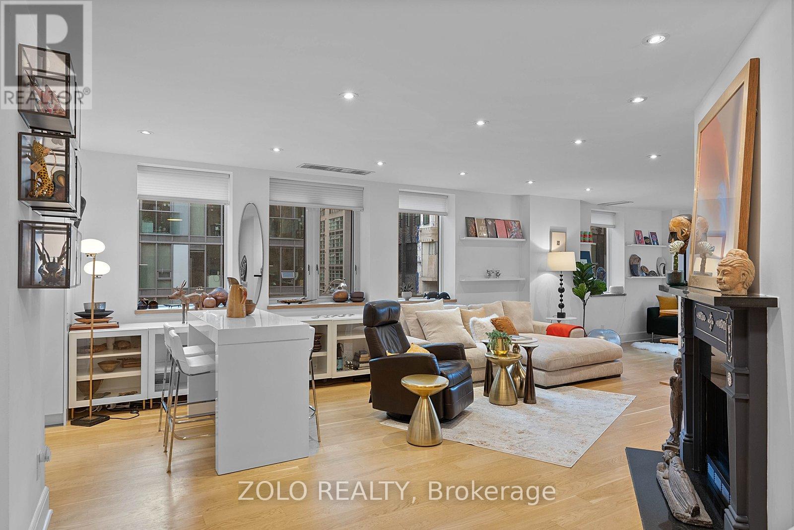 302 - 55 Lombard Street, Toronto, Ontario  M5C 2R7 - Photo 4 - C13126052