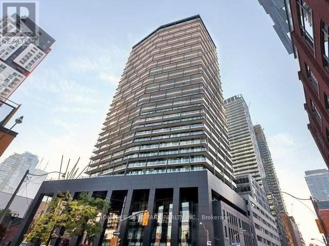2205 - 125 PETER STREET, Toronto, Ontario
