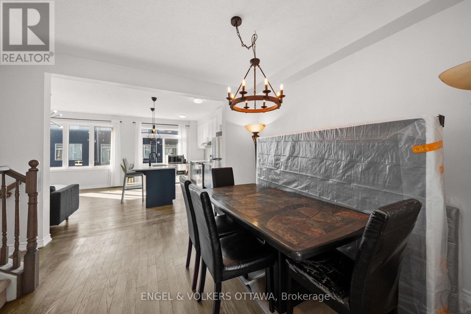 705 Perseus Avenue, Ottawa, Ontario  K2J 6T2 - Photo 7 - X13126068