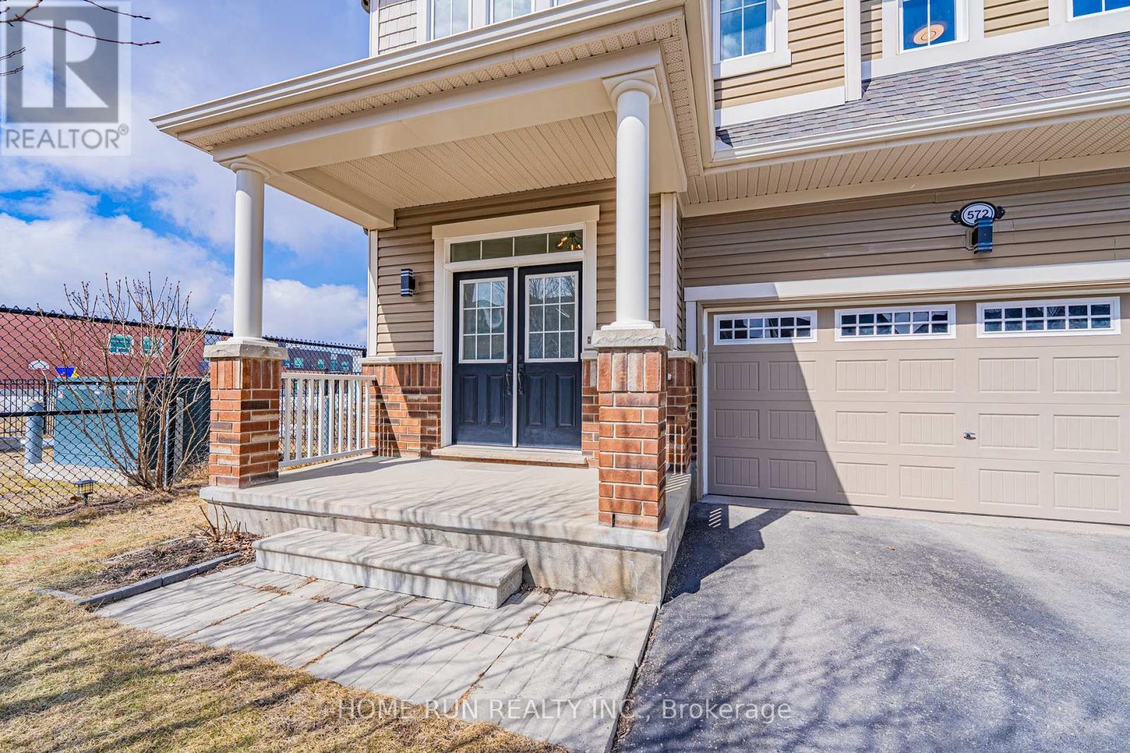 572 Dundonald Drive, Ottawa, Ontario  K2J 5X1 - Photo 3 - X13126080