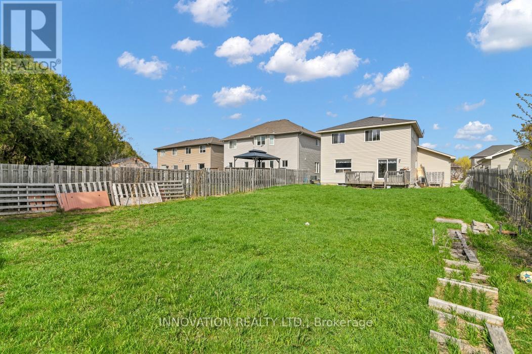 22 Ashbury Street, Arnprior, Ontario  K7S 0A7 - Photo 34 - X13126110