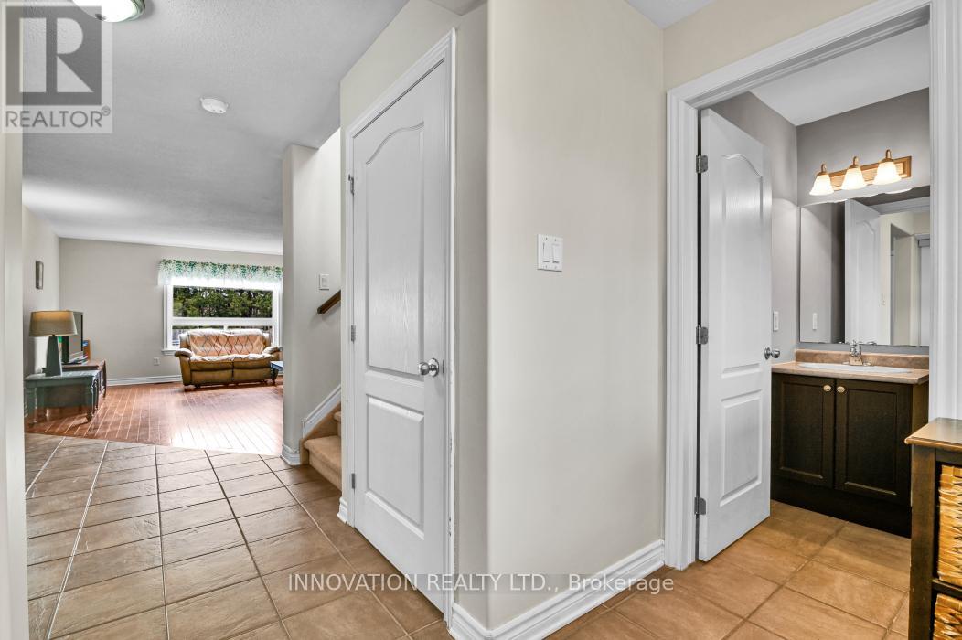 22 Ashbury Street, Arnprior, Ontario  K7S 0A7 - Photo 4 - X13126110