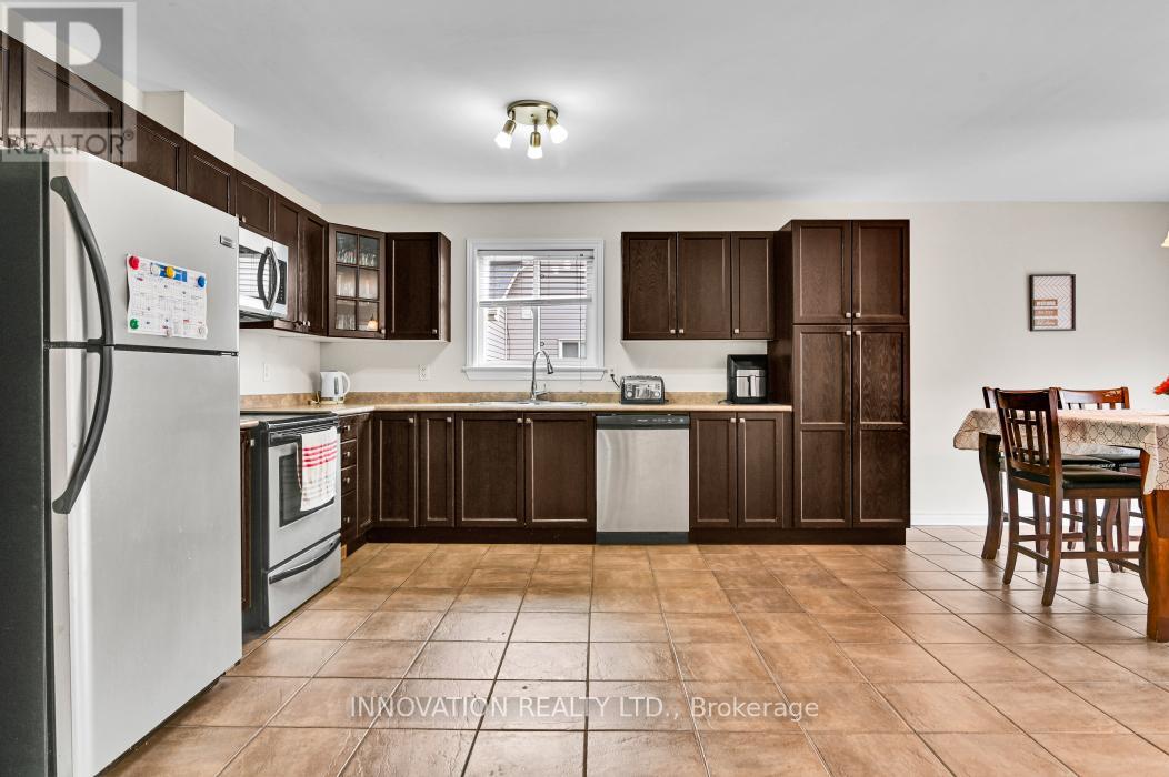 22 Ashbury Street, Arnprior, Ontario  K7S 0A7 - Photo 9 - X13126110
