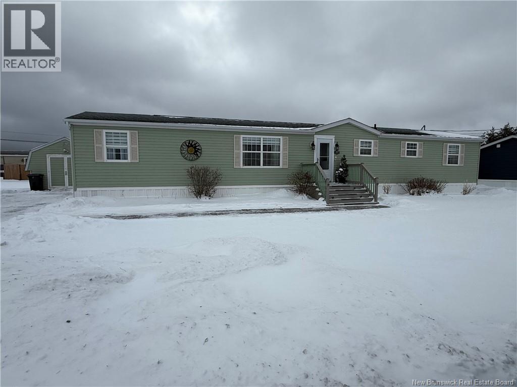 82 Canaan Street, Dieppe, New Brunswick  E1A 7N1 - Photo 3 - NB133059