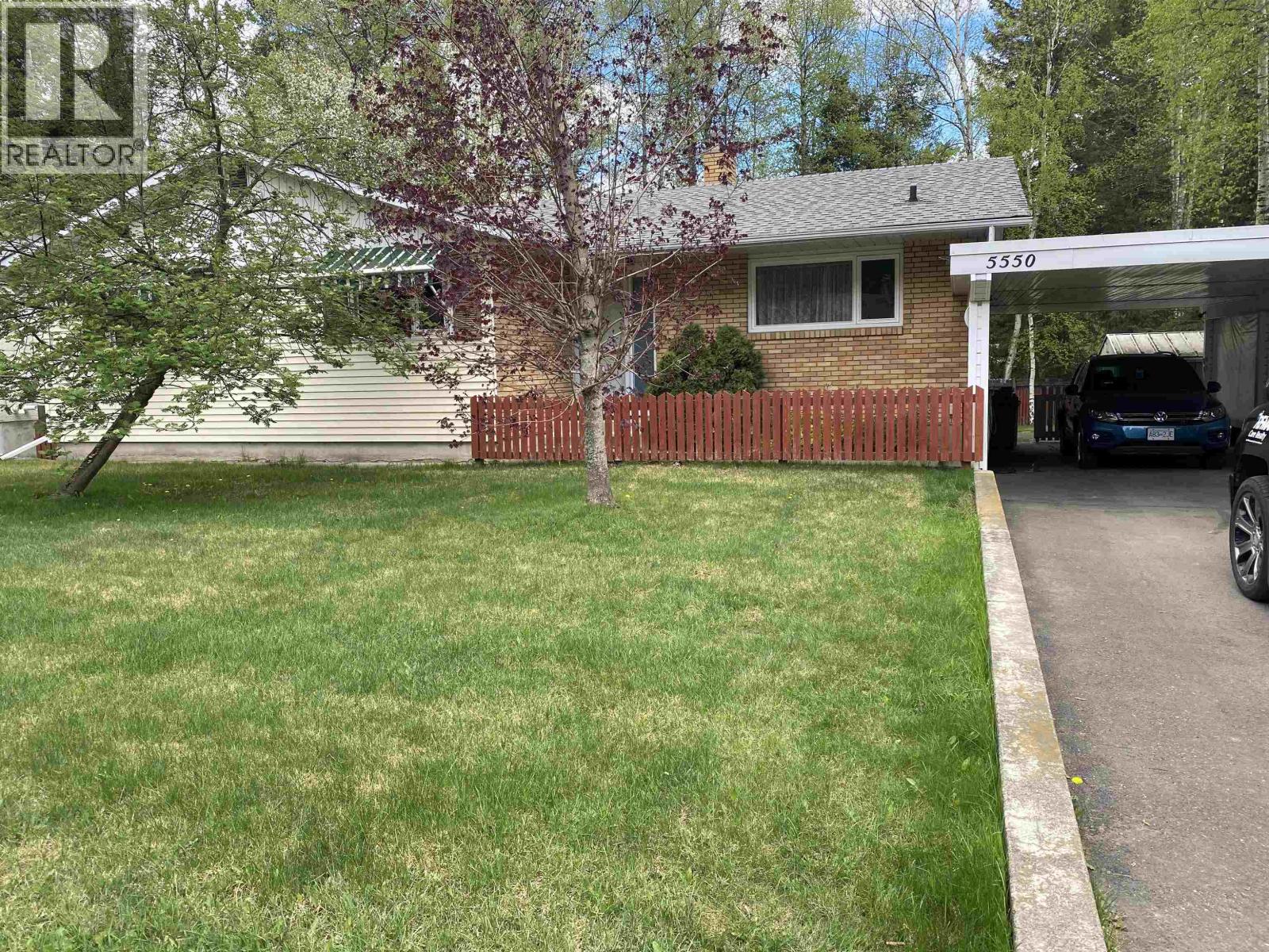 5550 Simon Fraser Avenue, Prince George, British Columbia  V2N 2C2 - Photo 4 - R3122432