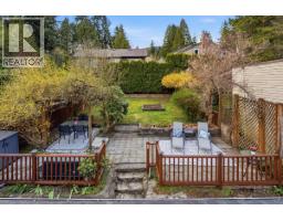 272 E OSBORNE ROAD, North Vancouver, British Columbia