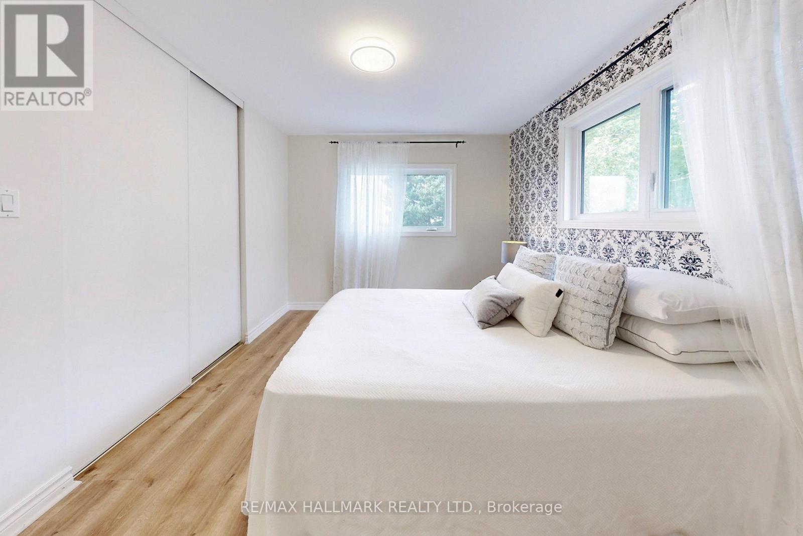 2 Butterfield Drive, Toronto, Ontario  M3A 2L8 - Photo 30 - C12990832