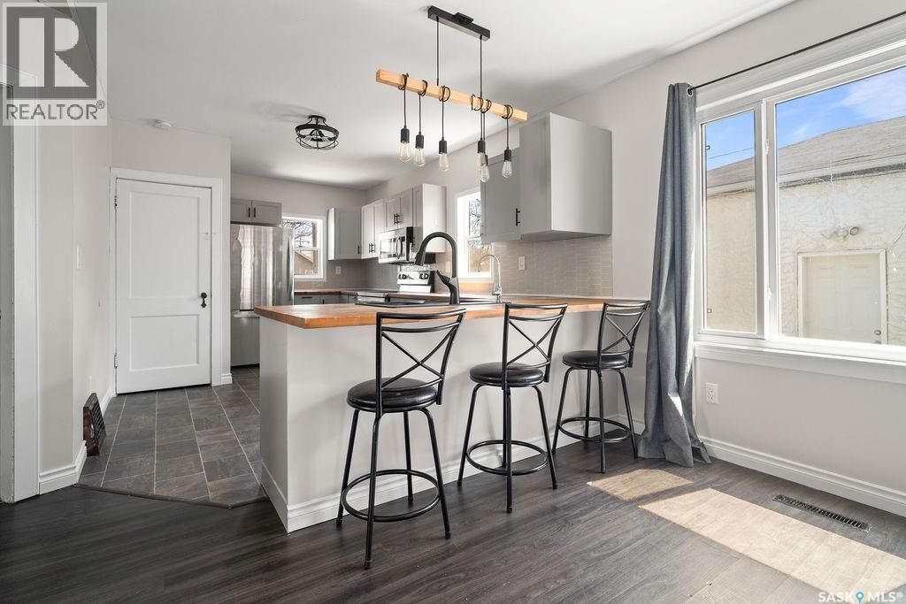 1171 Montague Street, Regina, Saskatchewan  S4T 3H8 - Photo 8 - SK035976