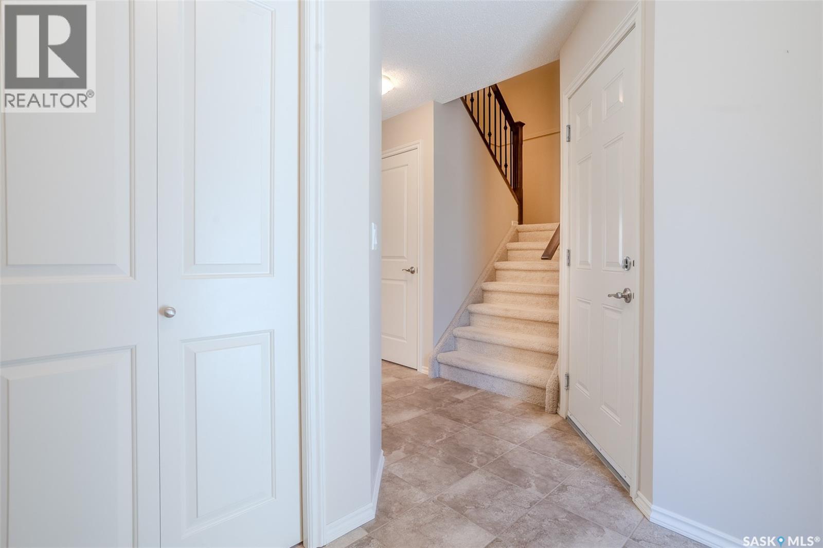 306 105 Lynd Crescent, Saskatoon, Saskatchewan  S7T 0C3 - Photo 6 - SK035959
