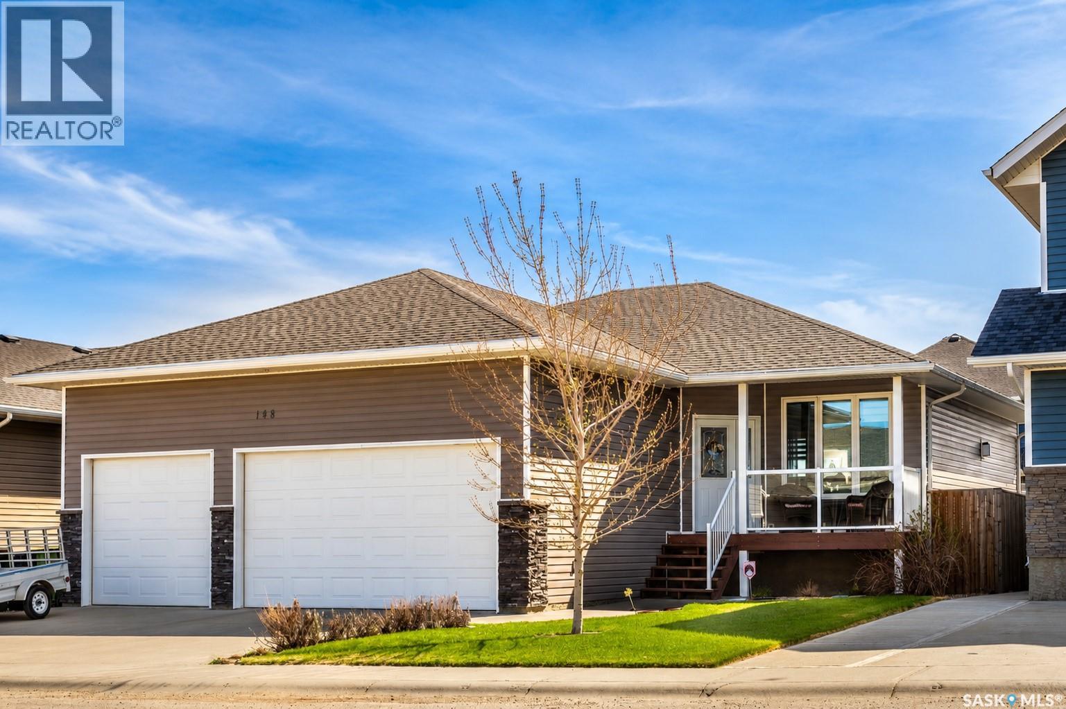 148 Wellington Drive, Moose Jaw, Saskatchewan  S6K 0A6 - Photo 1 - SK035927