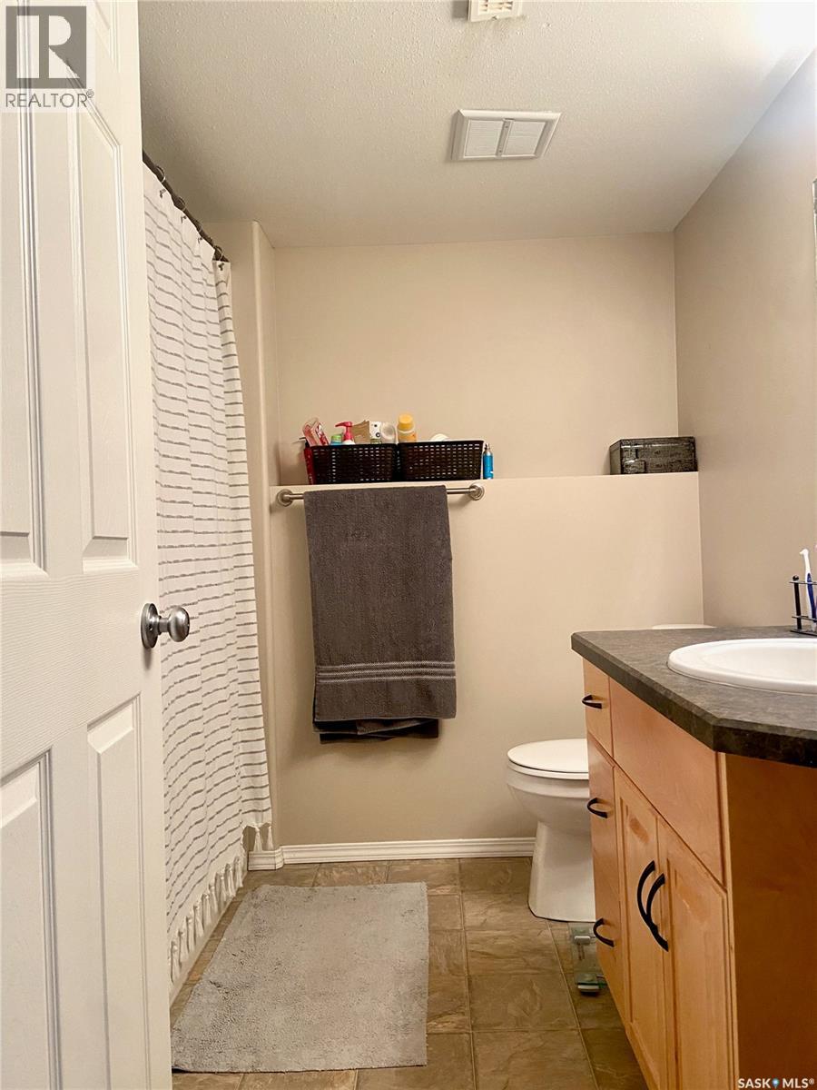 19 200 Hiebert Crescent, Martensville, Saskatchewan  S0K 2T2 - Photo 22 - SK035903