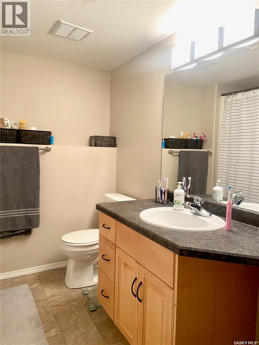 19 200 Hiebert Crescent, Martensville, Saskatchewan  S0K 2T2 - Photo 23 - SK035903