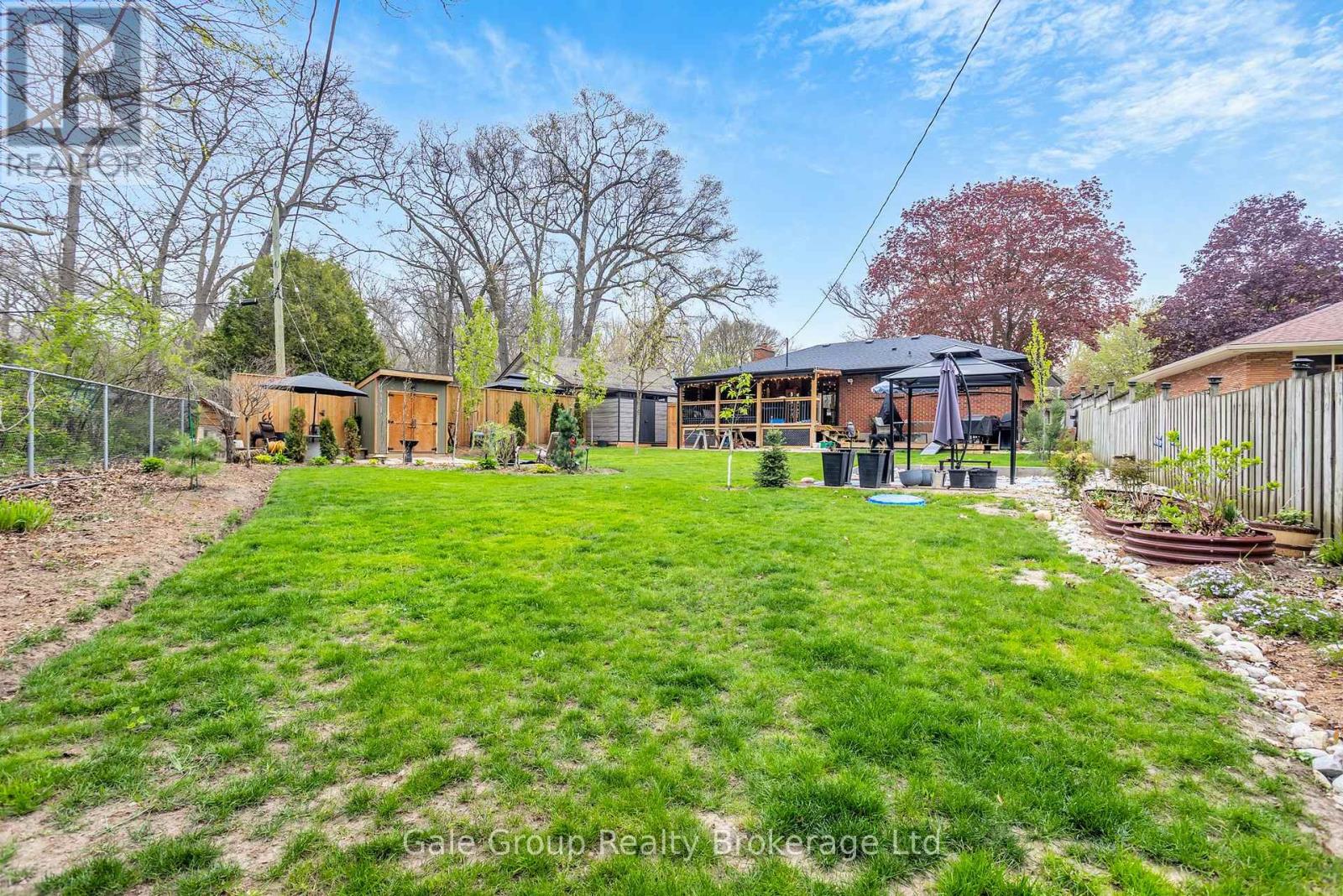 9 Strathcona Drive, London East, Ontario  N5W 1P7 - Photo 16 - X13126194